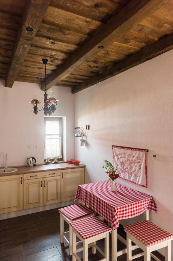 Zsindelyes Cottage Erpatak 外观 照片