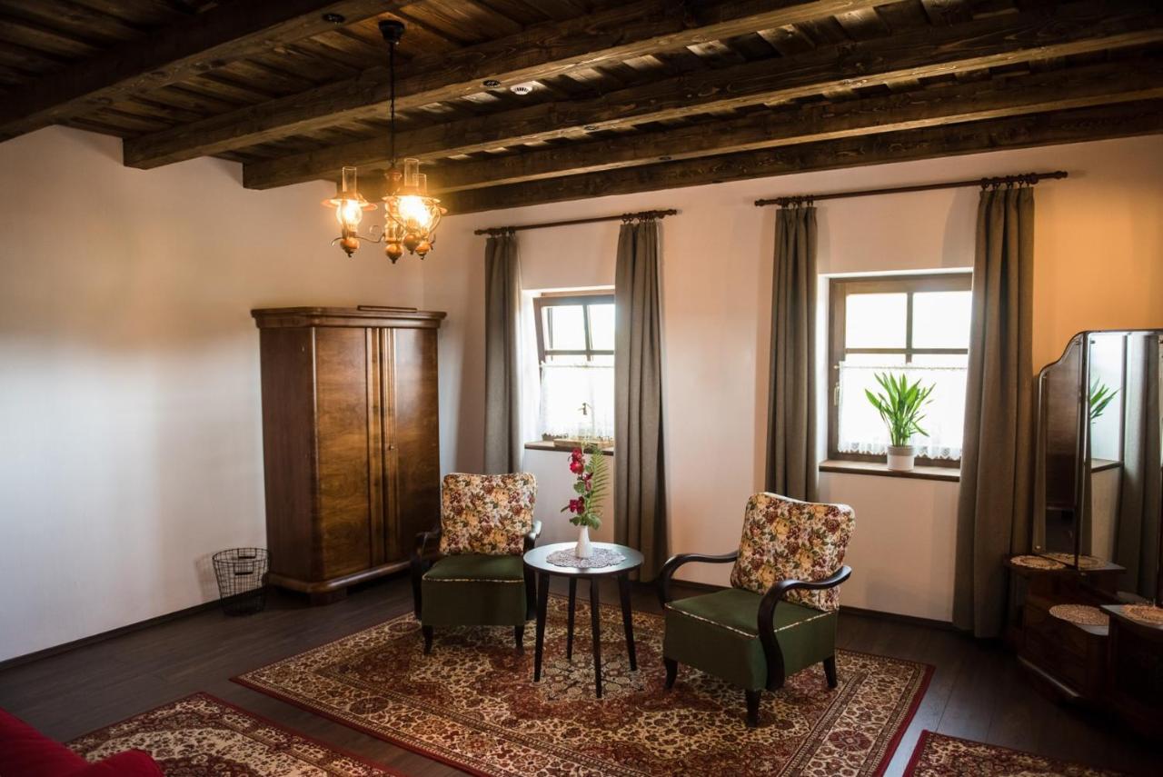 Zsindelyes Cottage Erpatak 外观 照片